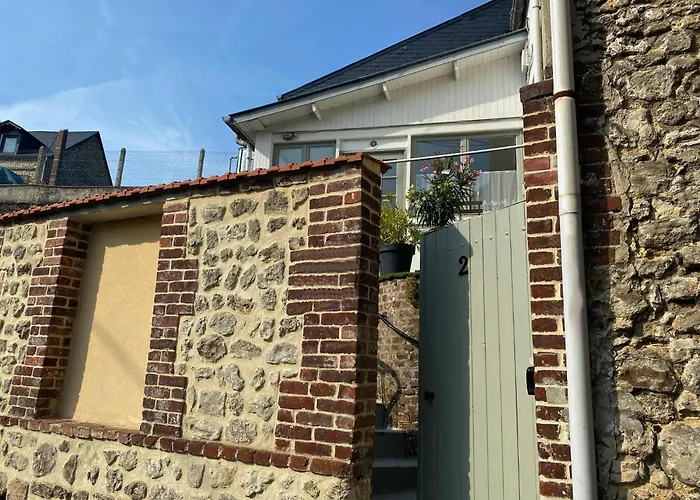 In Near Cap Fagnet Cliffs *